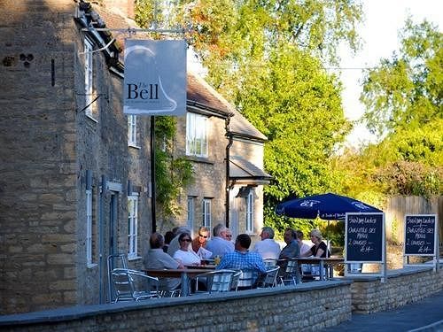 The Bell Guest House Kidlington Eksteriør bilde